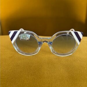 Fendi Stylish Cat-Eye Sunglasses with Striped Accents